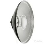 beautydish „Beauty dish” – gaismas reflektoru paveids ar paraboliska tipa atstarotāju