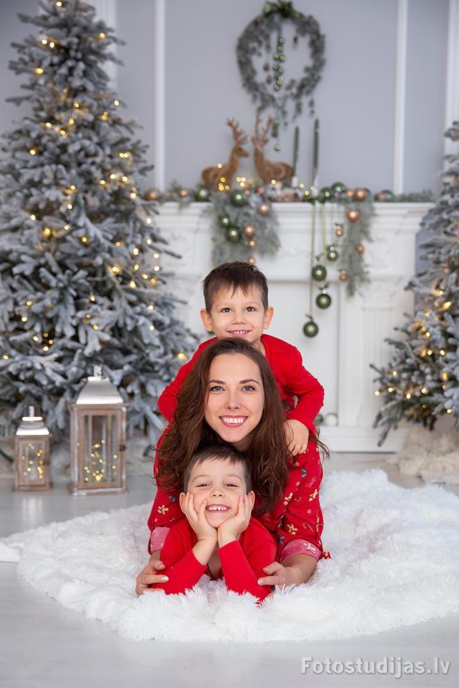 Christmas photo shoot #8